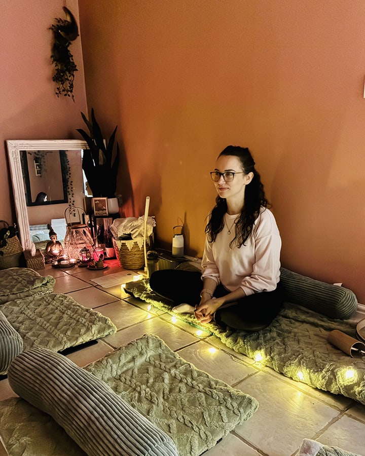 Hypnotherapist Deborah Foster